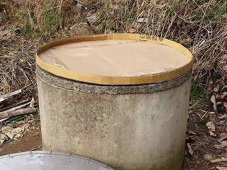 井戸用コンクリート蓋の製作、流し枠の製作